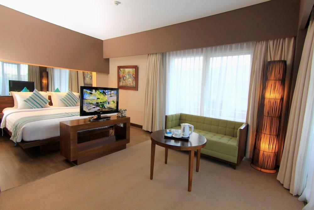 Grand Ixora Kuta Resort Екстериор снимка