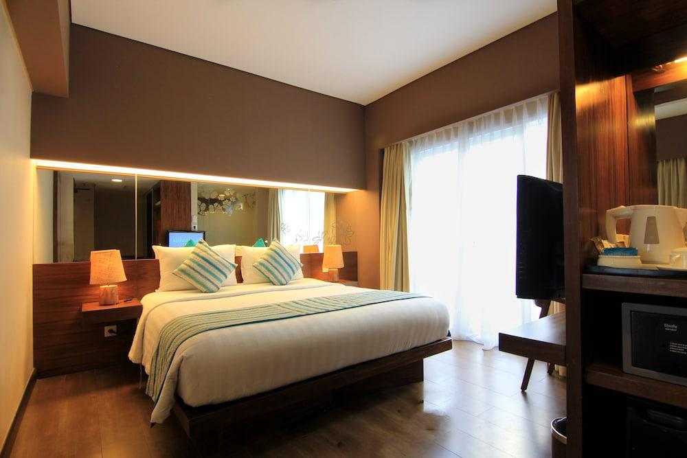 Grand Ixora Kuta Resort Екстериор снимка