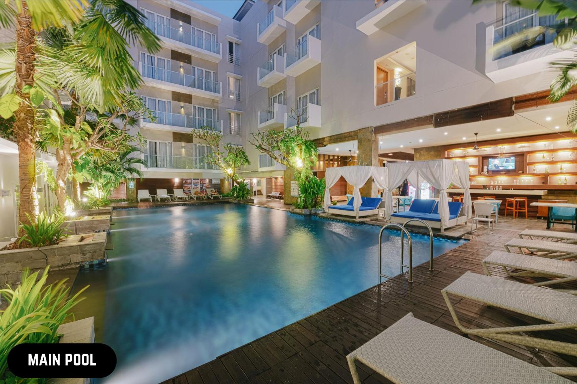 Grand Ixora Kuta Resort Екстериор снимка