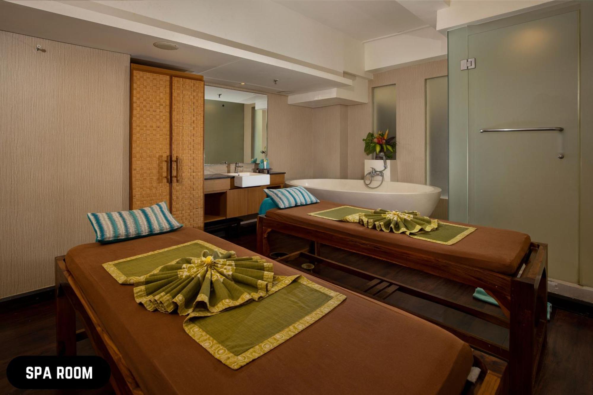 Grand Ixora Kuta Resort Екстериор снимка