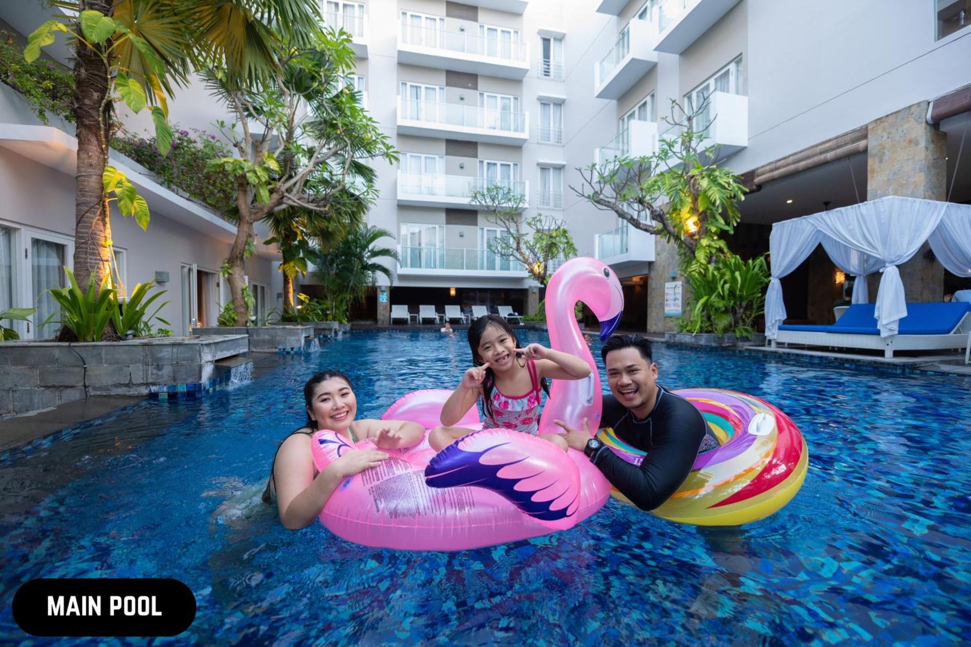 Grand Ixora Kuta Resort Екстериор снимка
